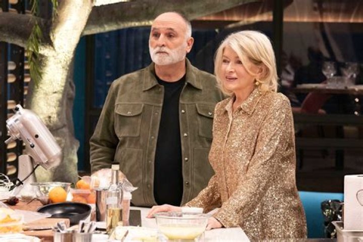 
Did CHCH Host Lesley Stewart Had A Divorce With Husband? Relationship Explained 