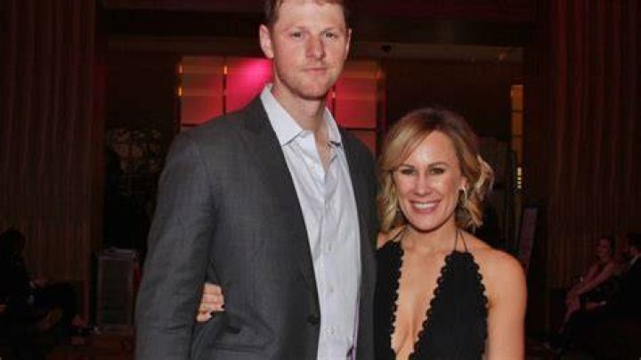 
DJ LeMahieu is Married to Wife: Jordan LeMahieu. Kids. 