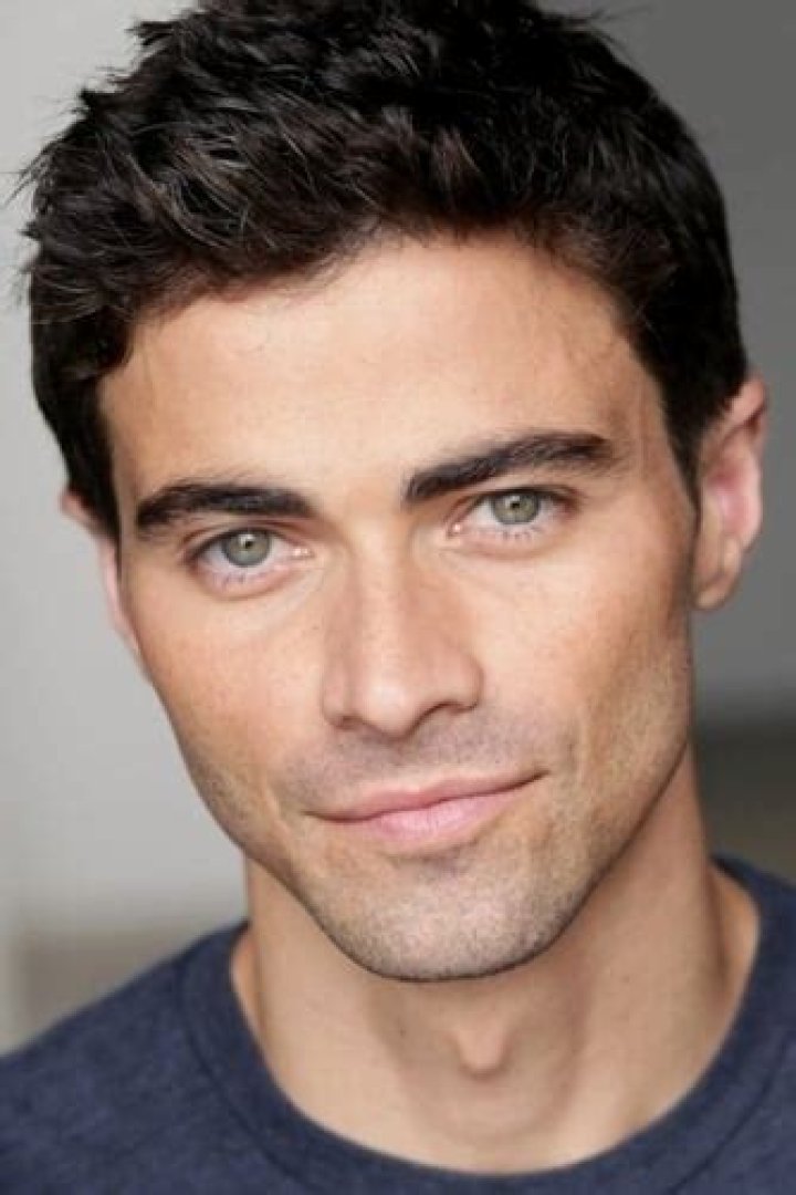 Evan Matthew Cohen Height, Weight, Net Worth, Age, Birthday, Wikipedia, Who, Instagram, Biography