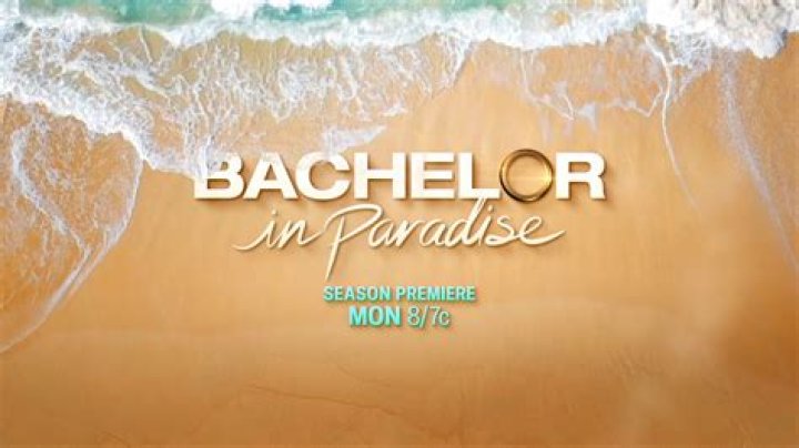 
Former ‘Bachelor In Paradise’ Star Tia Booth Is Pregnant With First Children! Shares Incredible Surprise 