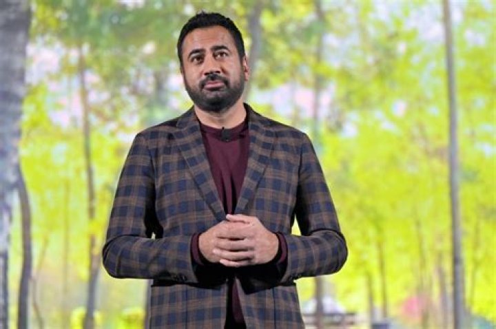 
Is Kal Penn Gay: Know More About His Life! 