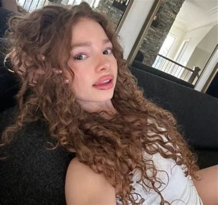 
Mason Neisen (TikTok Star) Biography, Age, Boyfriend, Height, Net Worth 