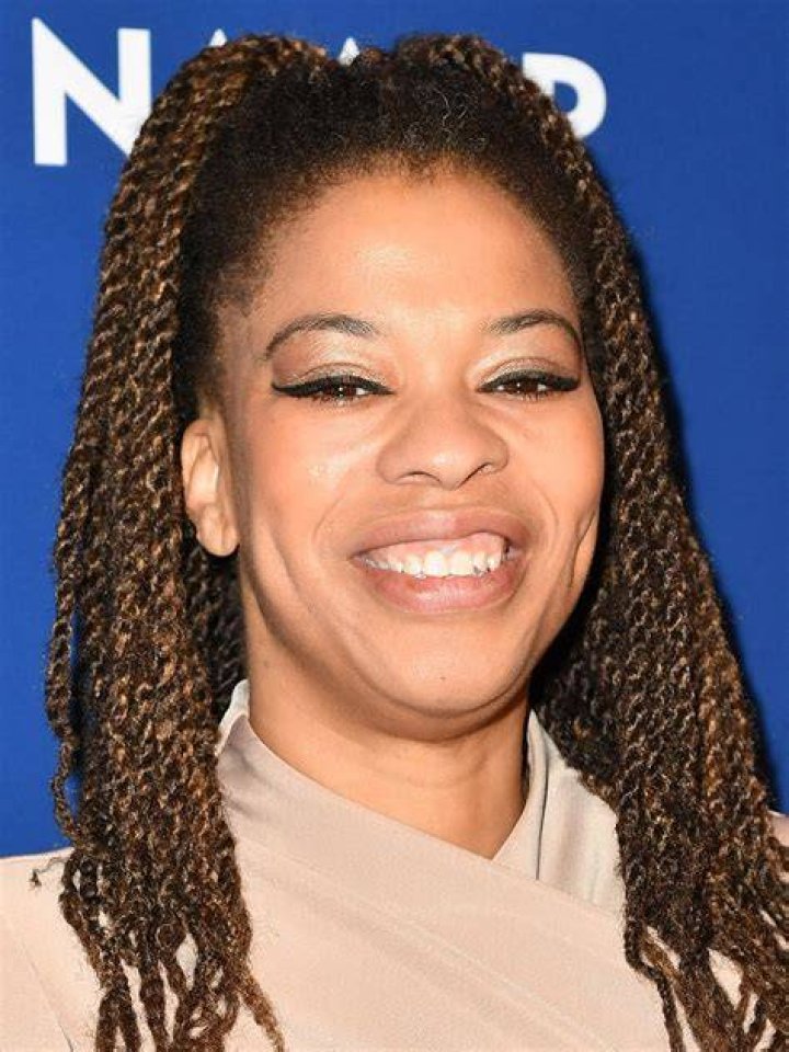 Nkechi Okoro Carroll Height, Age, Who, Boyfriend, Biography, Wiki, Net Worth