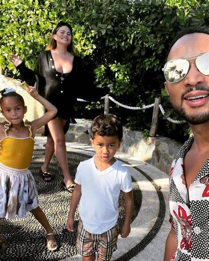 
Pregnant Chrissy Teigen Shares Family Photos from Her ‘Busy’ Tropical Winter Vacation 
