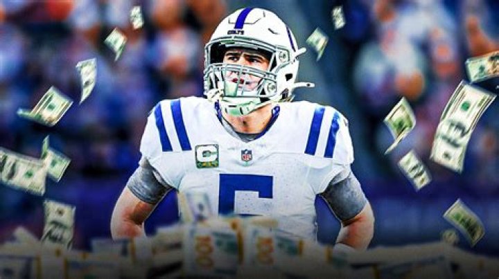 Quenton Nelson Height, Weight, Net Worth, Age, Birthday, Wikipedia, Who, Instagram, Biography