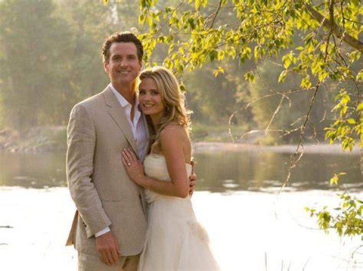 Rob Smith Fox News Wikipedia and Biography, Is He Married With A Wife?