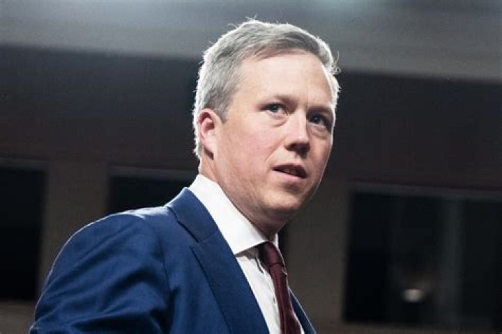 Sean Parnell Height, Weight, Net Worth, Age, Birthday, Wikipedia, Who, Nationality, Biography