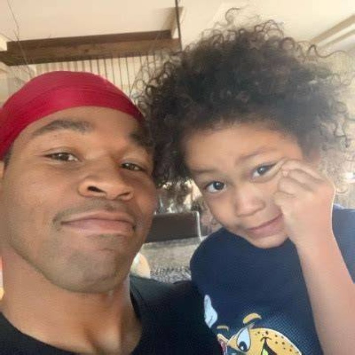 Shawn Porter is Married to Wife: Julia Porter. Kids.