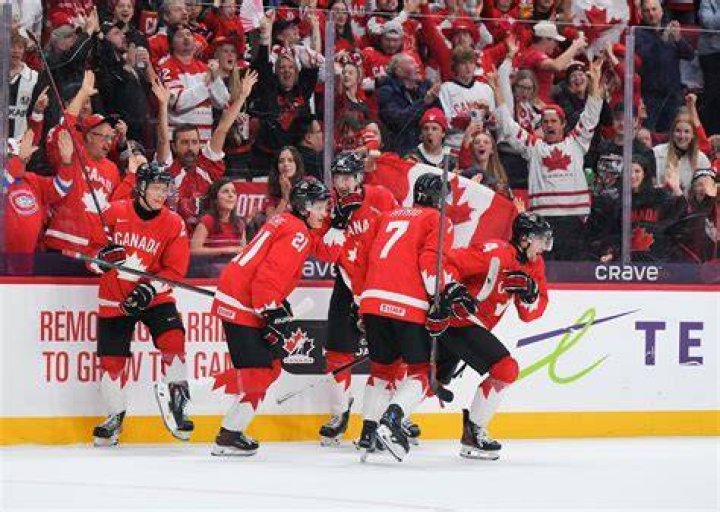 
What Happened To Brayden Point? Ice Hockey Centre Hurt His Leg In The Game 7 Against Maple Leafs 