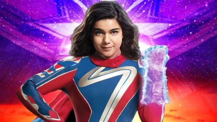 
Who Are Iman Vellani Parents? Ms. Marvel Muslim Superhero Relationship Timeline And Family Details 