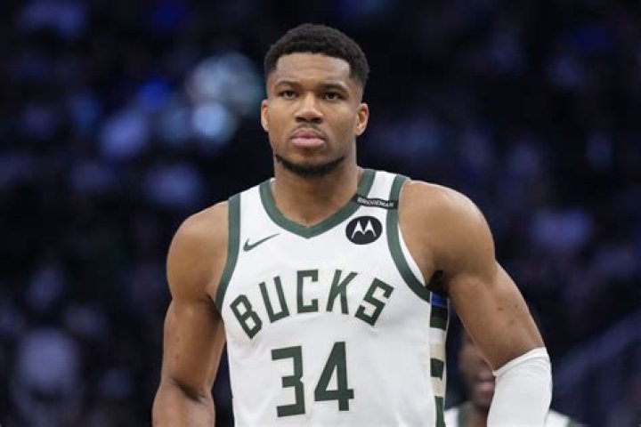 
Who are Kostas Antetokounmpos Parents? Kostas Antetokounmpo Biography, Parents Name, Nationality and More 
