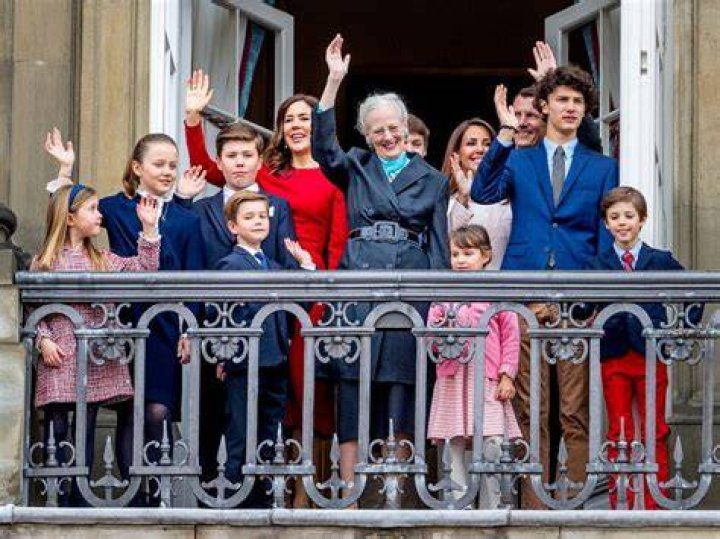 
Who Is Marina Ovsyannikova Husband Igor Ovsyannikov? How Many Children Does The Russian Journalist Have? 