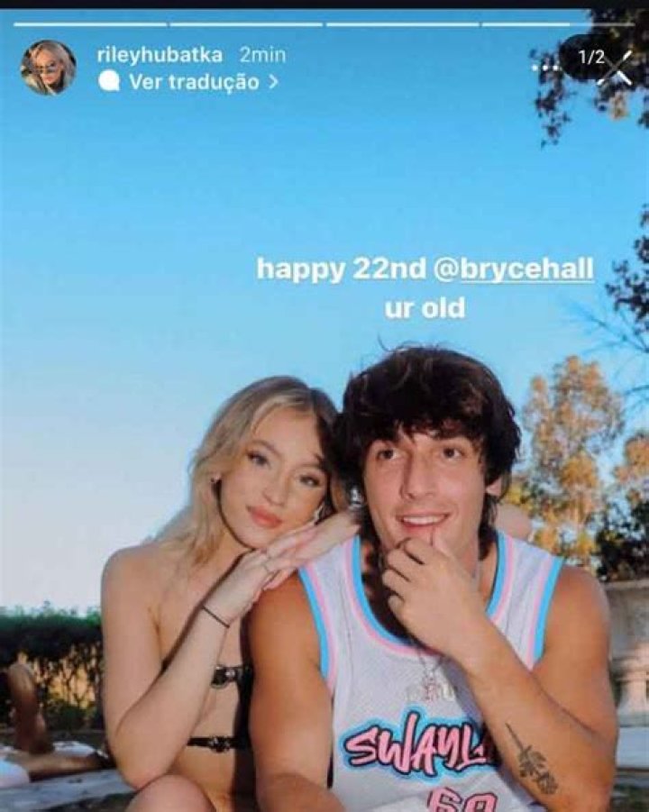 
Who Is Riley Hubatka Boyfriend? 