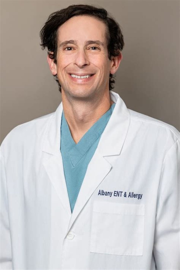 
Who Was Lorne Segall? Canadian Otolaryngologist Mystery Death Cause- Wife & Family 